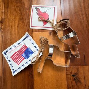 Set of Metal Cookie Cutters with Tags - Cardinal cookie cutter - American Flag